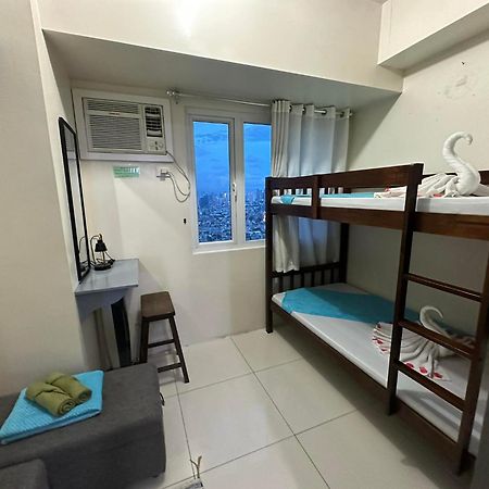 מנילה Green Residences Staycation By Pbyy מראה חיצוני תמונה