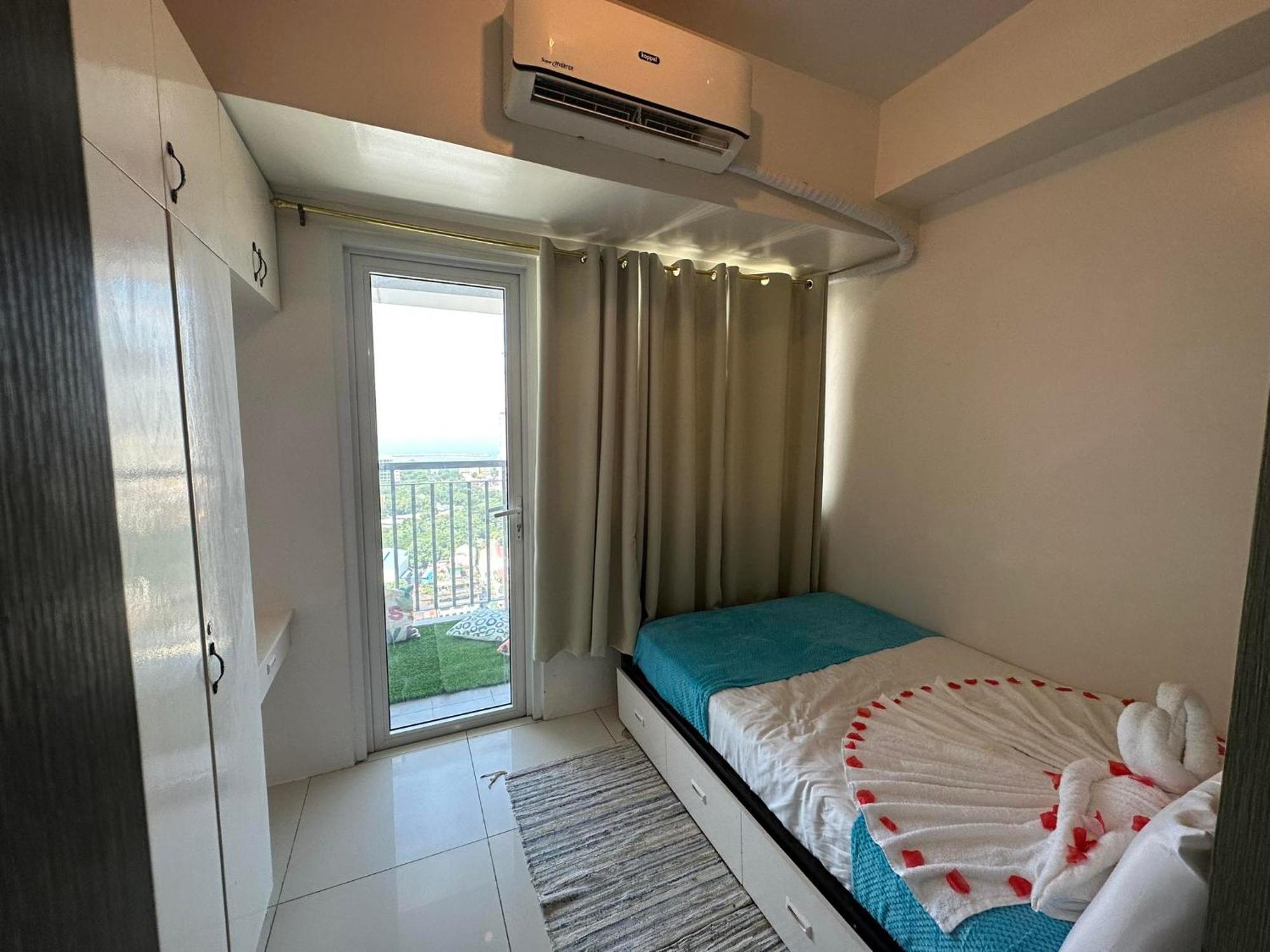 מנילה Green Residences Staycation By Pbyy מראה חיצוני תמונה